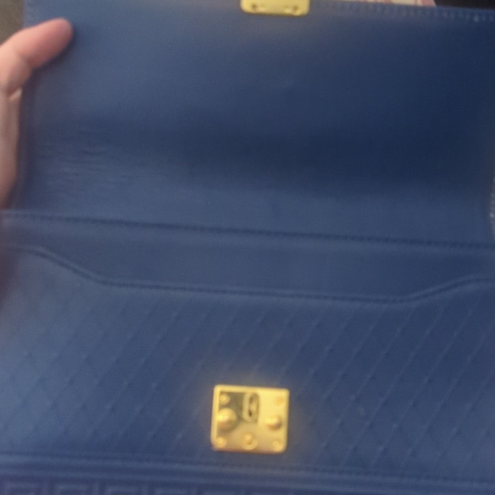 Versace Starburst Clutch Leather Gold Medusa .SALE PRICE.FINAL - Picture 10 of 13
